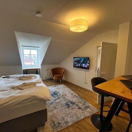 Nr 2 Modernes Apartment In Historischer Marktplatzlage 56 Qm # Cosiness Company 22 Шверин Экстерьер фото